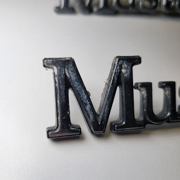 Mustang Emblem Word Chrome Pair Double D4ZB Vibtage 70s Replacement 5 Inch - Picture 6 of 8